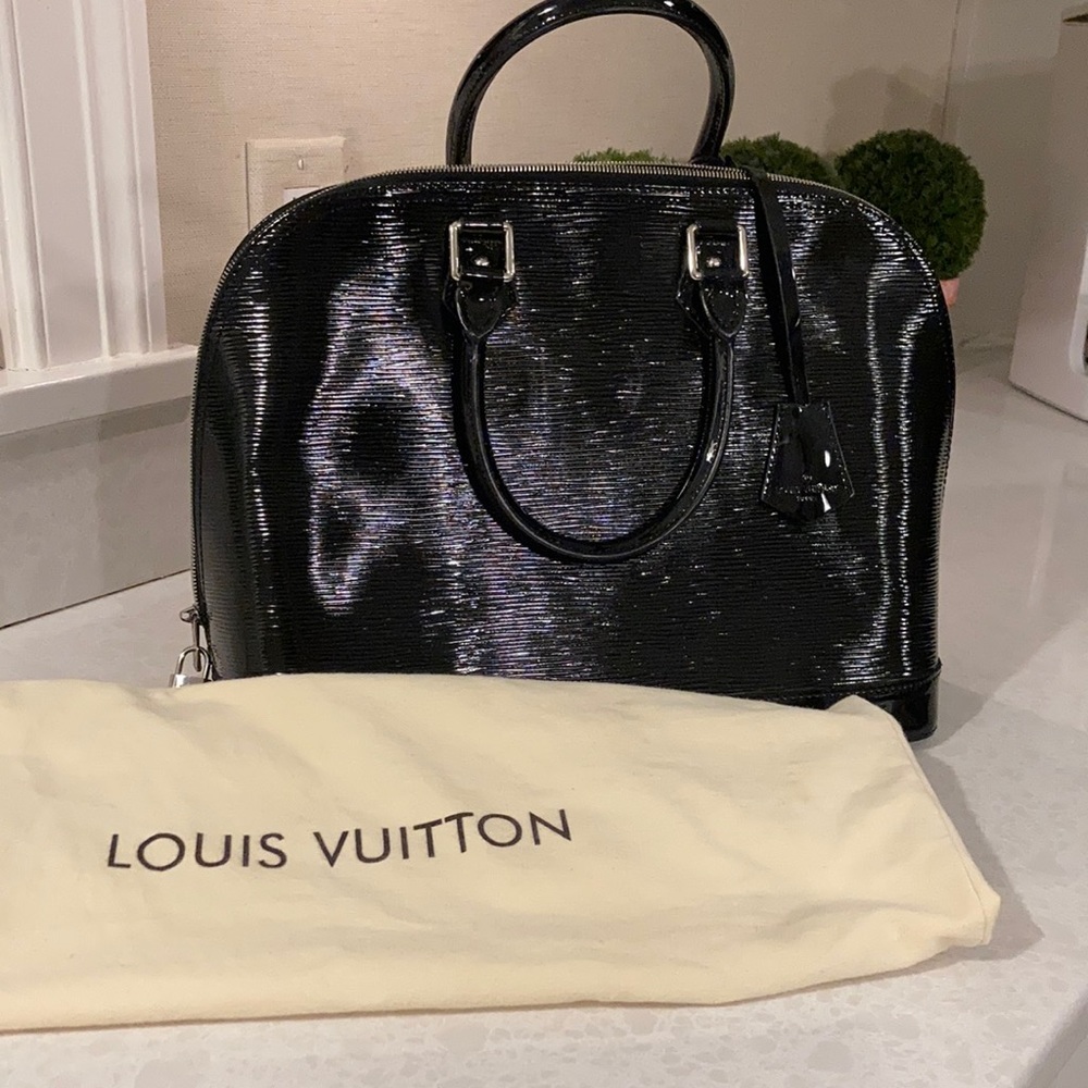 Louis Vuitton EPI Electric Alma GM bag